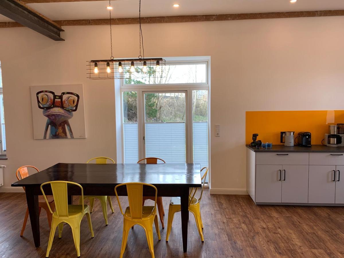 הוסום Altes Bahnhofsvorsteherhaus Wohnung Unten מראה חיצוני תמונה