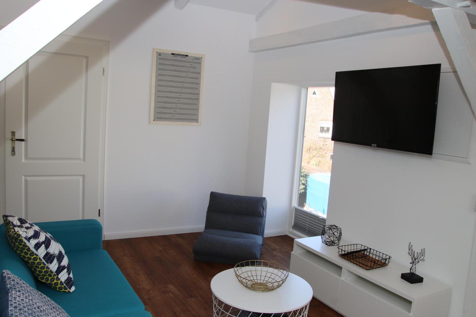 הוסום Altes Bahnhofsvorsteherhaus Wohnung Unten מראה חיצוני תמונה